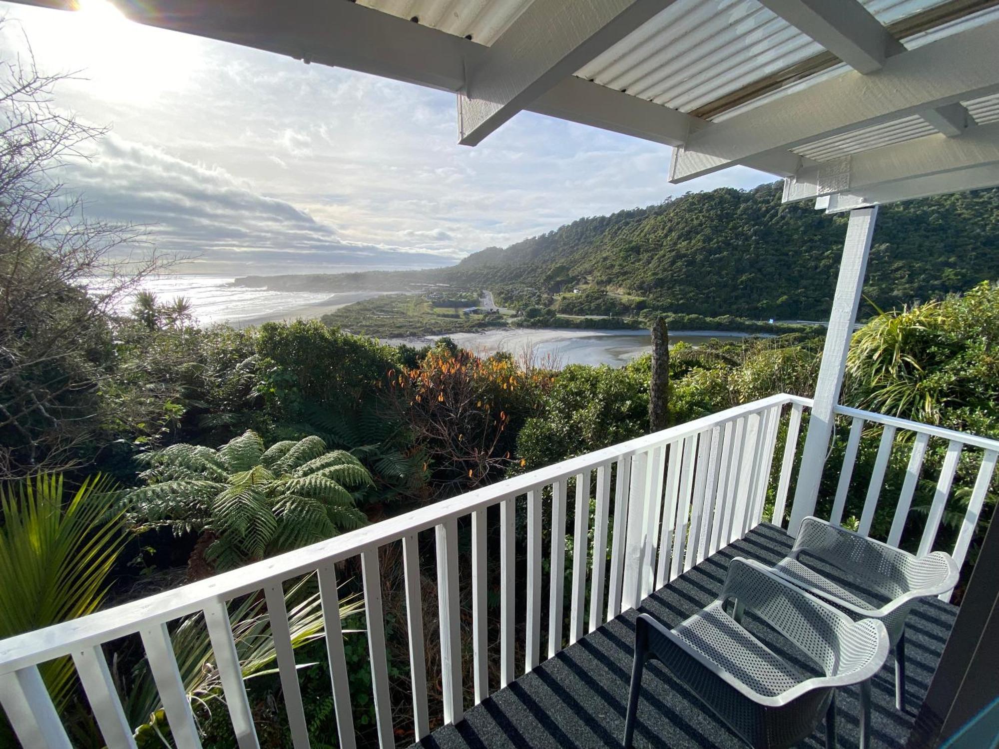 Paparoa Park Motel Punakaiki Ngoại thất bức ảnh