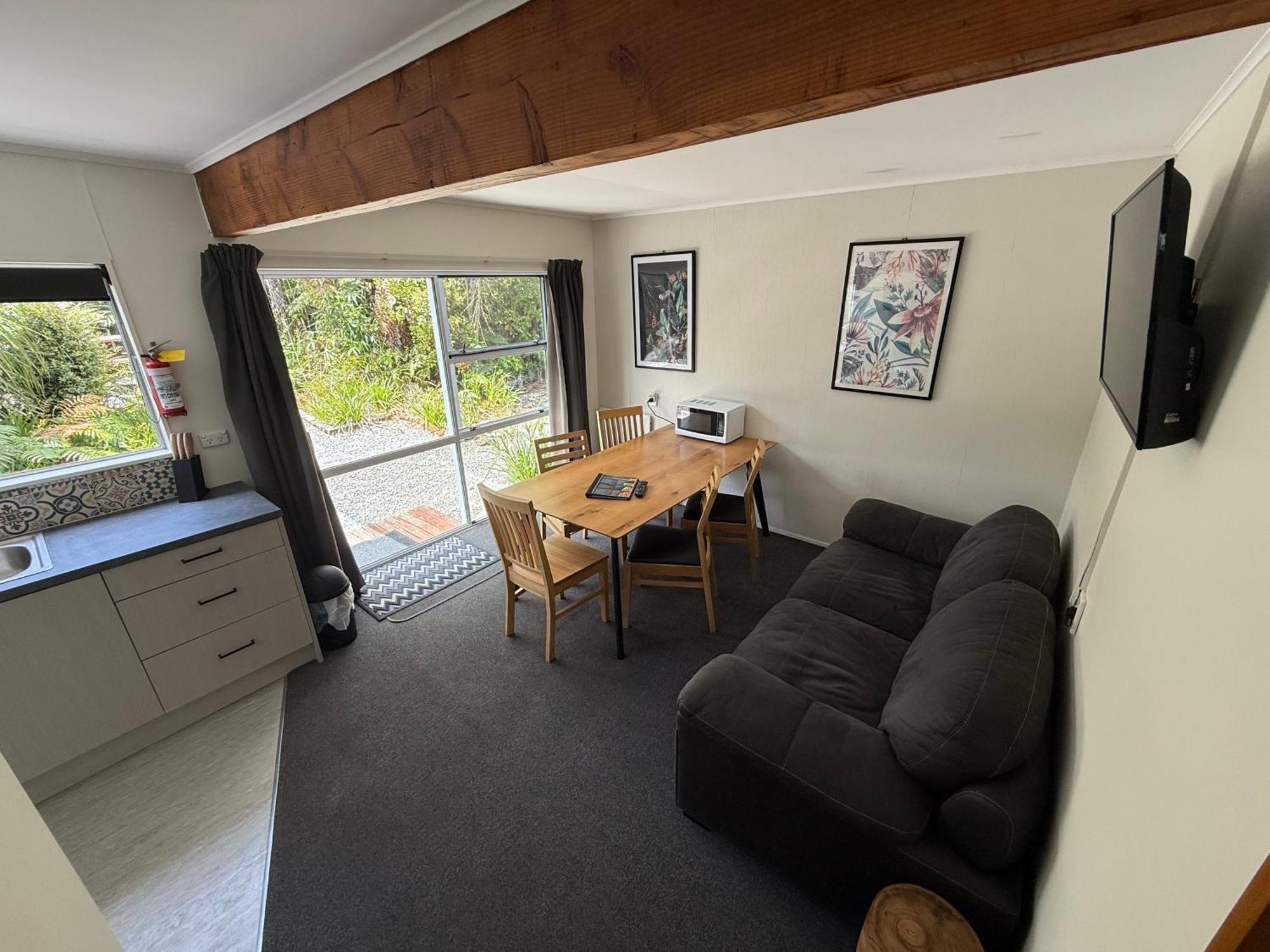 Paparoa Park Motel Punakaiki Ngoại thất bức ảnh