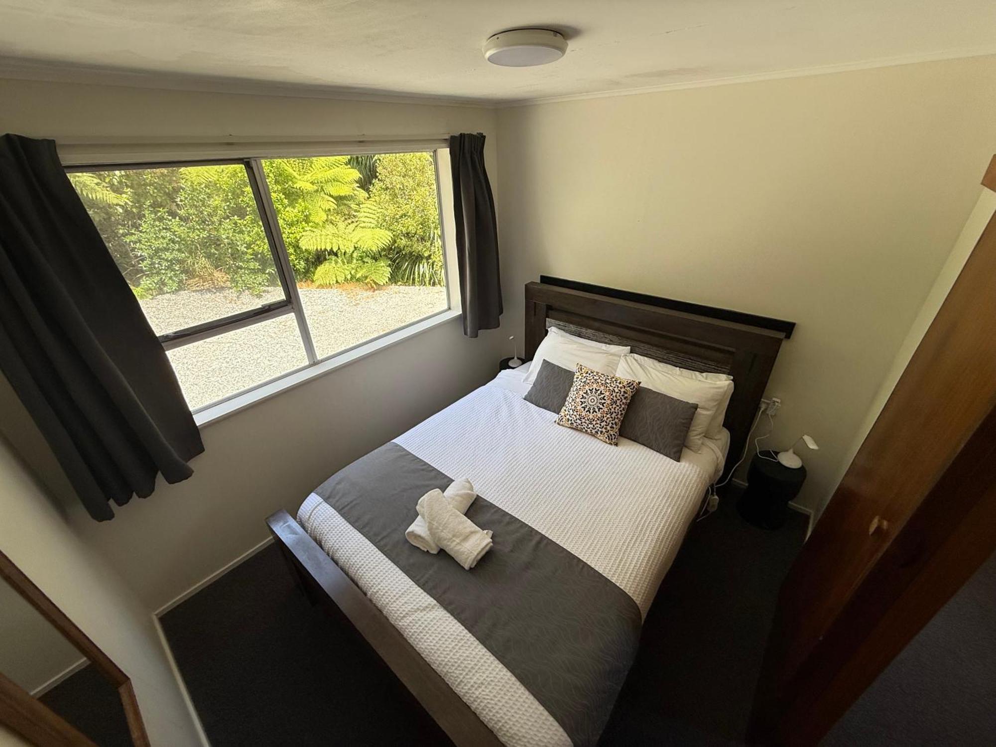 Paparoa Park Motel Punakaiki Ngoại thất bức ảnh